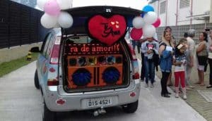Read more about the article Carro de Loucura de Amor