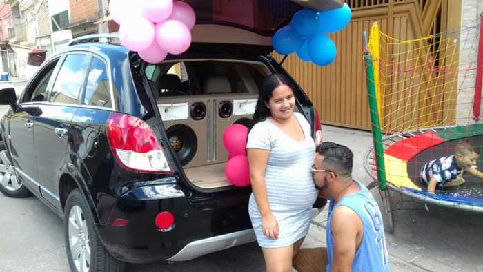 Chá Revelação com Carro de Som