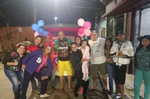 Read more about the article Telemensagem de Aniversário para Irmã