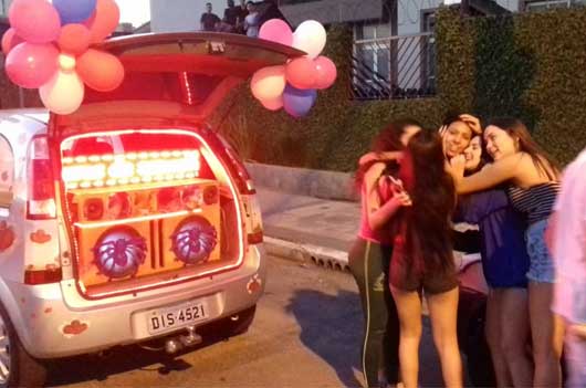 You are currently viewing Homenagem ao Vivo na Penha