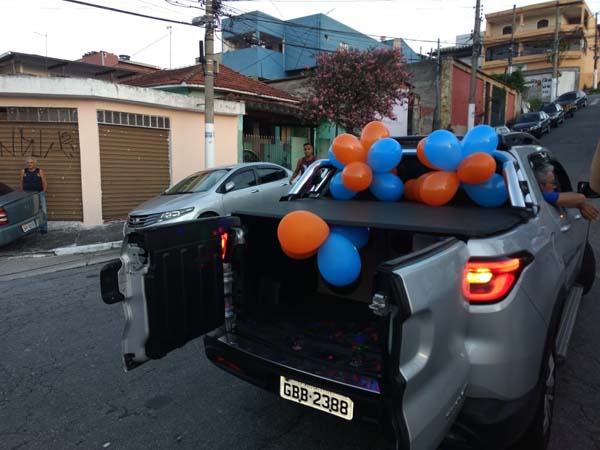 Carro de Declaração na Zona Leste