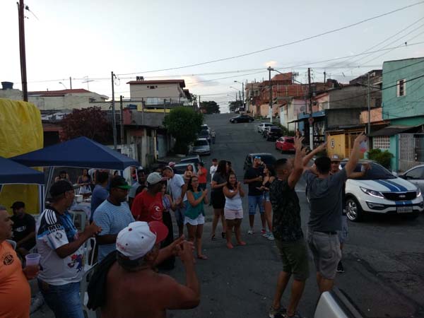 Carro de Declaração na Zona Leste