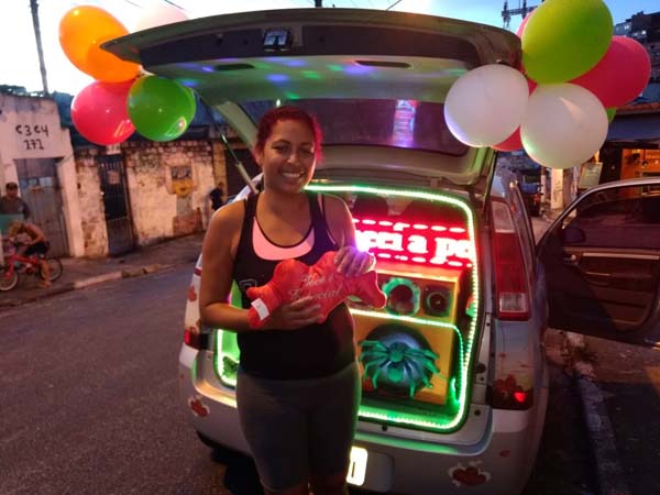You are currently viewing Declaração de Amor com Carro de Som
