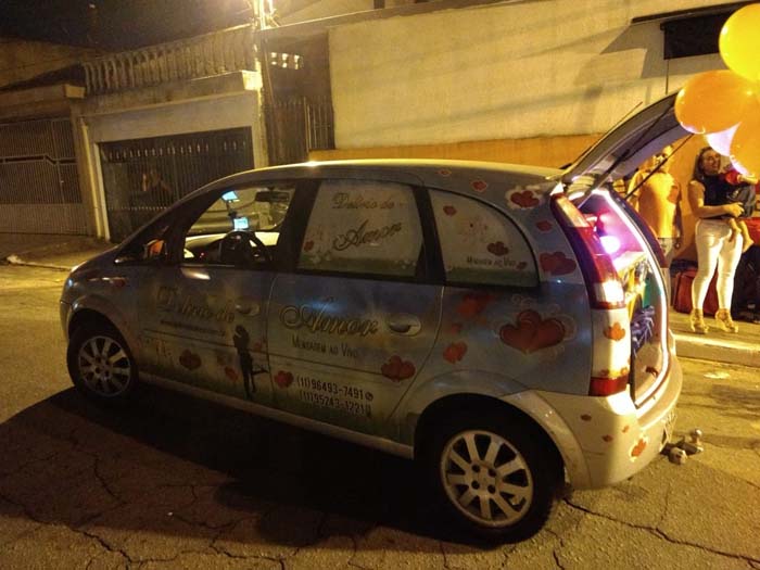 Homenagem com carro de som em São Mateus